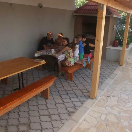 דירה Mandina סביד