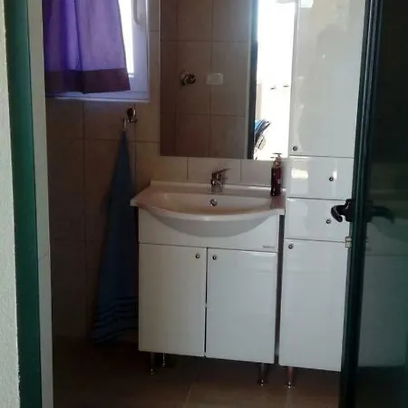 Mandina Apartman *
