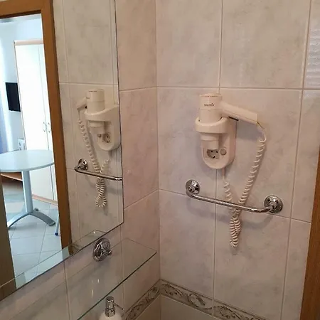Apartman Mandina *