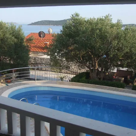 Apartament Mandina Sevid