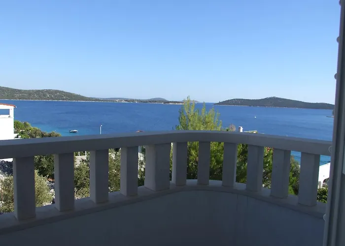 شقة Mandina سيفيد