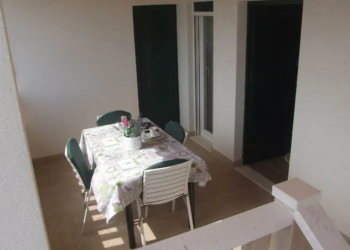 Apartamento Mandina *